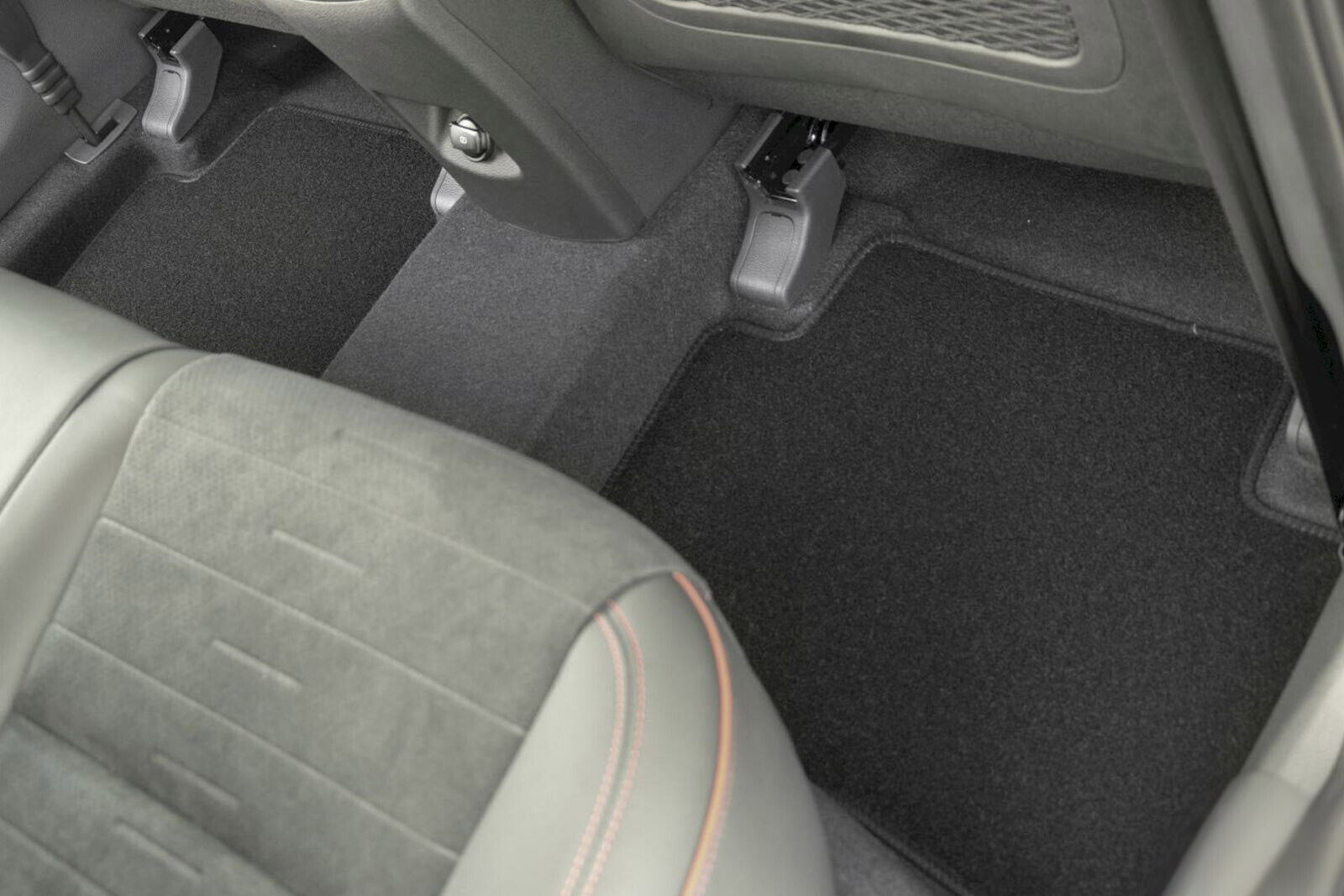 Tapis de sol voiture pour Peugeot 205 GTI