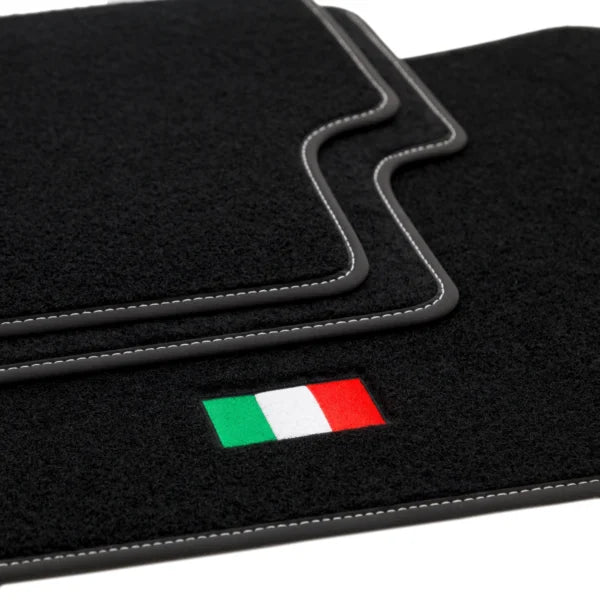 Tapis en velours LOGO pour Alfa Romeo 147 2001-2010